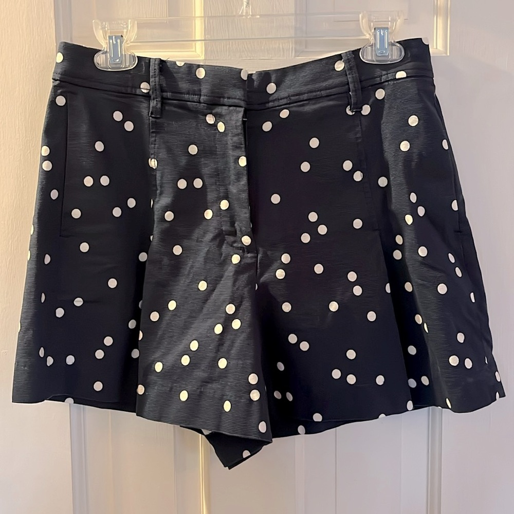 J Crew pleated blue & white polka dotted shorts